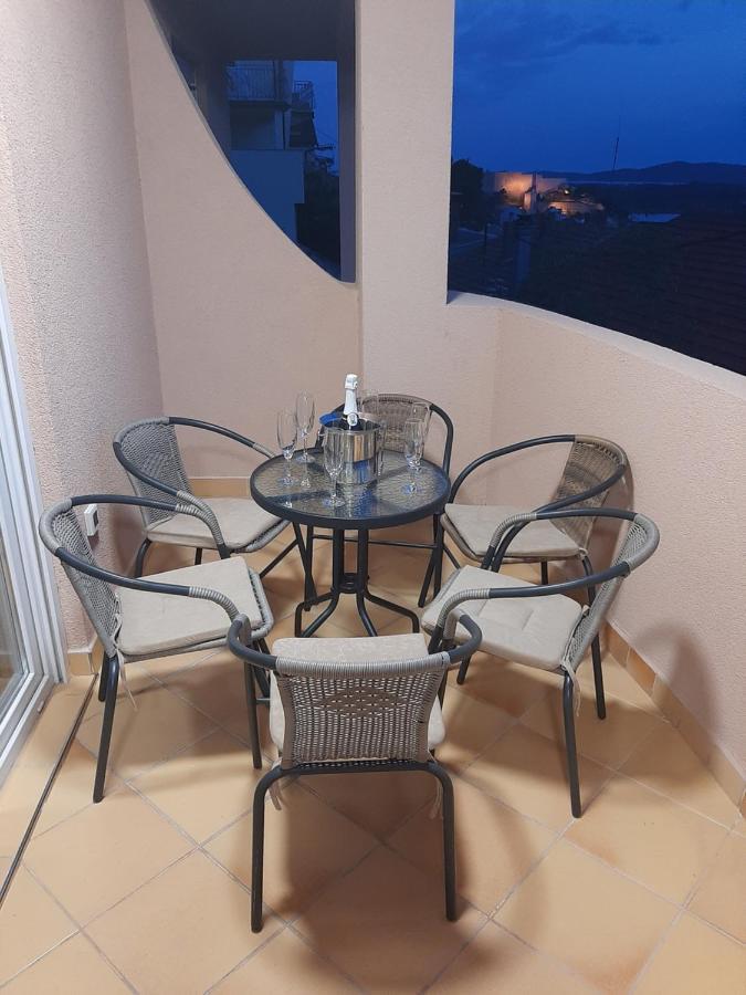 Bella Vista Apartment Šibenik Buitenkant foto